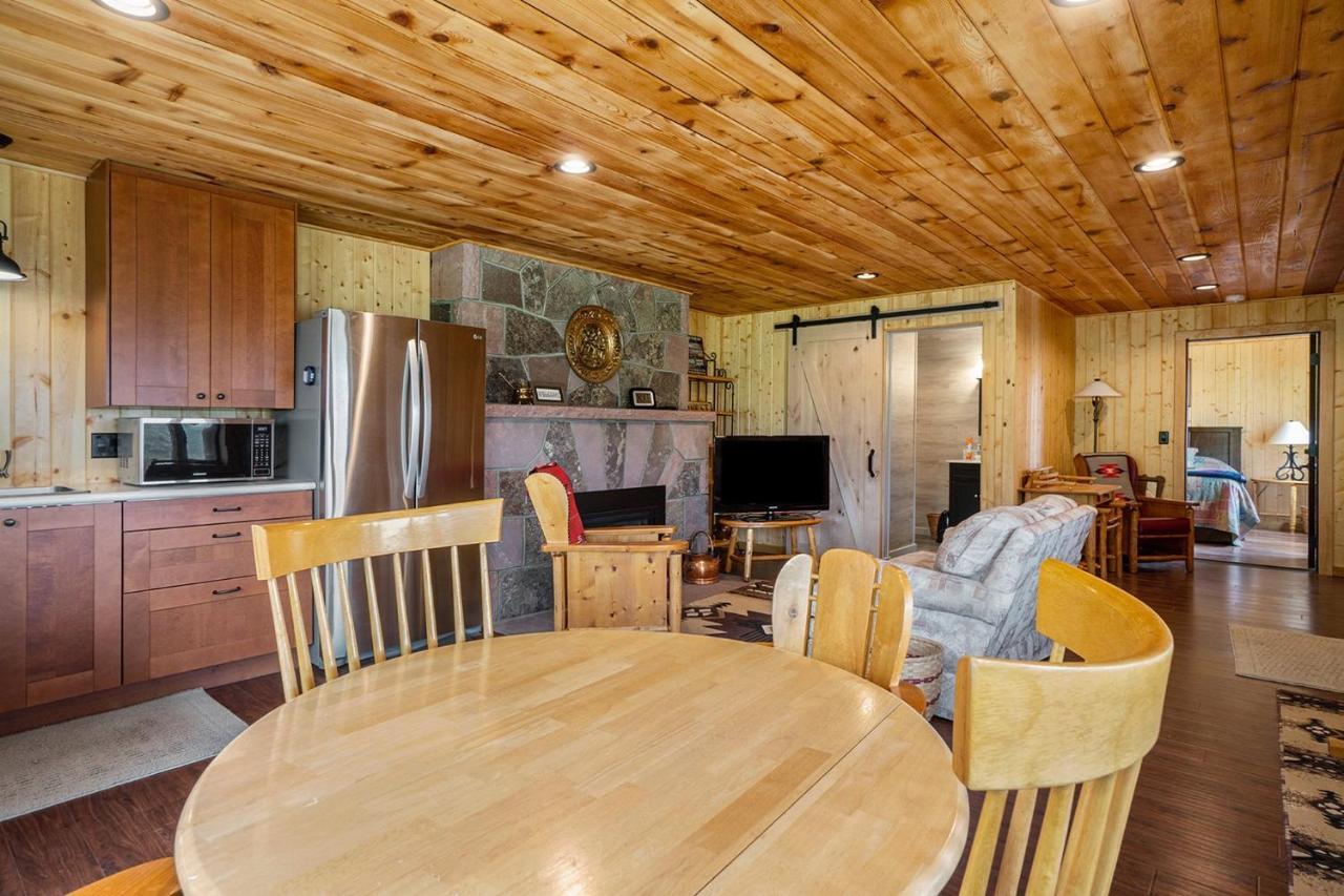 Frontier Mountain Retreat - Monthly Long-Term Vacation Rental 30 Days Minimum -- Estes Park Apts Eksteriør billede